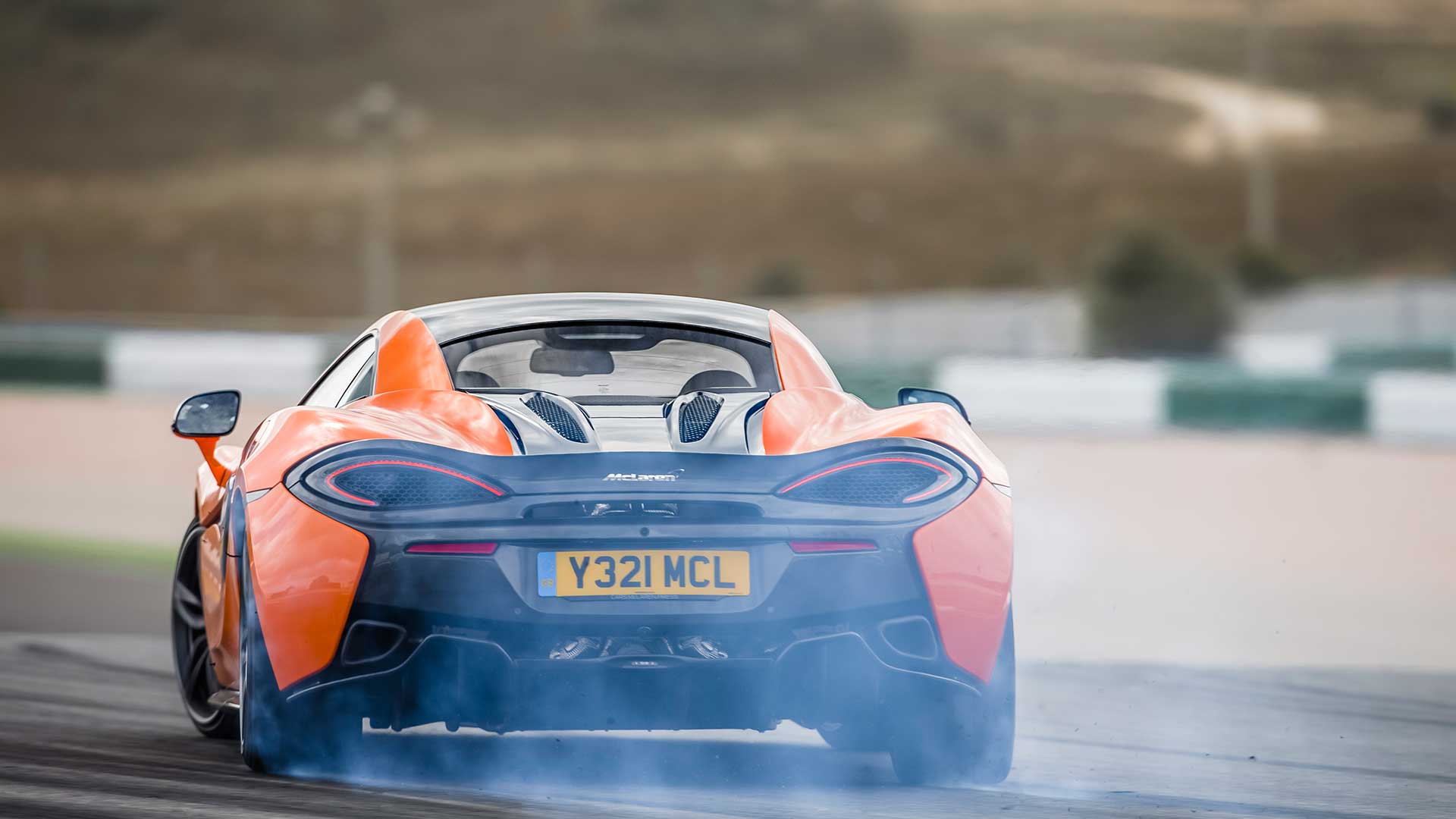 mclaren570s_ss_4_0.jpg