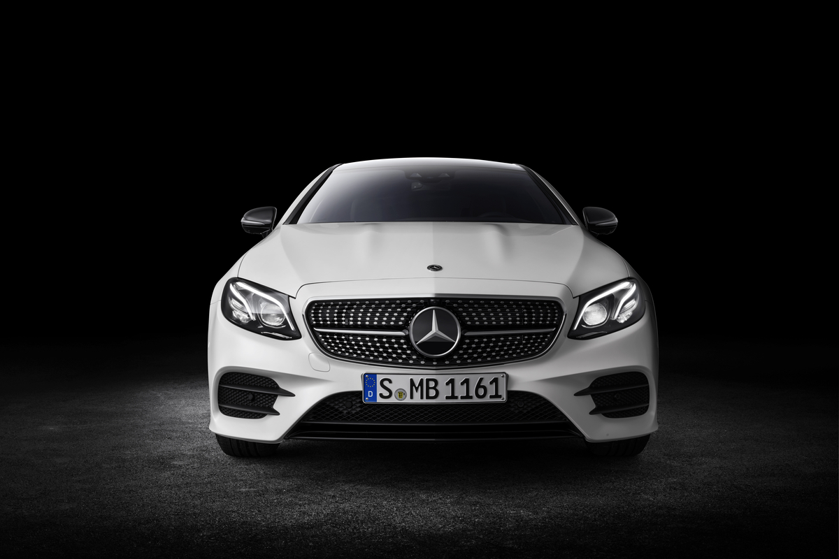mercedes-benz_e-class_coupe_white_1.jpg