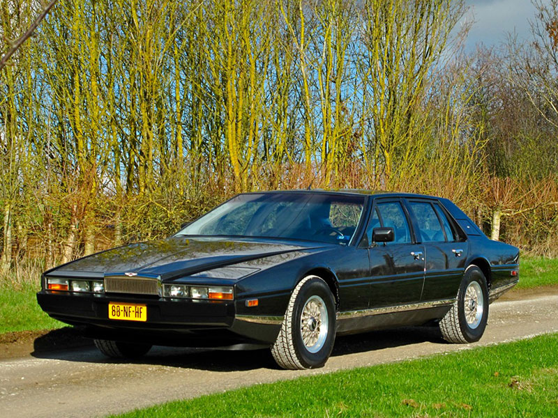 pop-up-headlights-aston-martin-lagonda-art.jpg