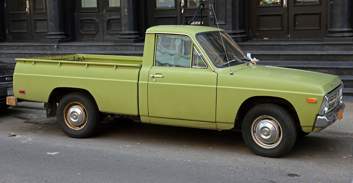 small-pickup-trucks-1975-ford-courier-art.jpg