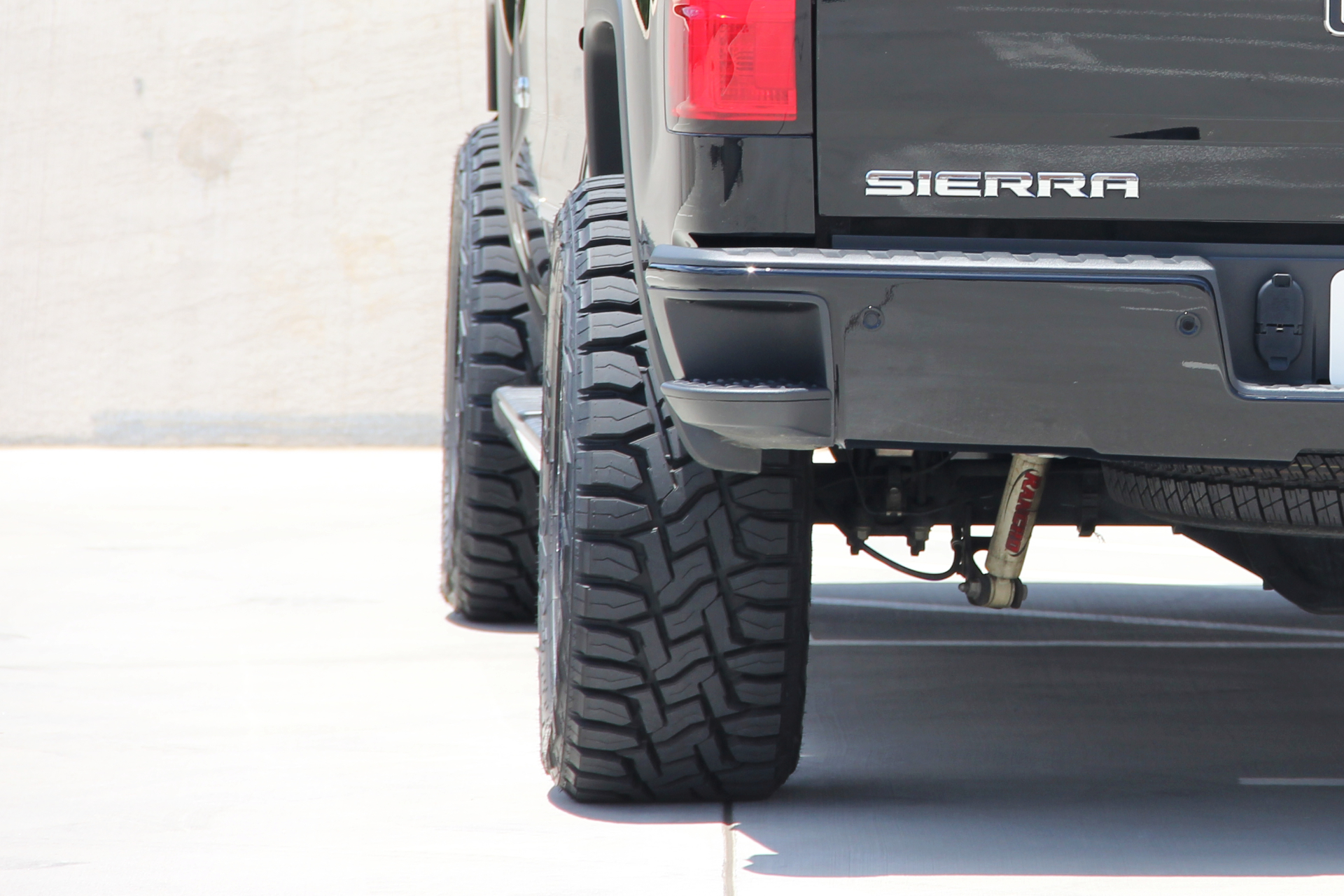 toyo-open-country-rt-tires-new-gmc-sierra.jpg