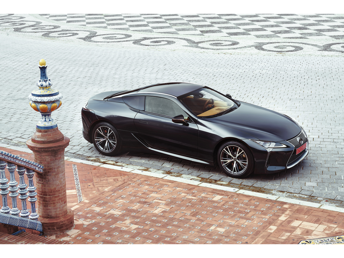 tym_lexus_lc500_inline1.jpg
