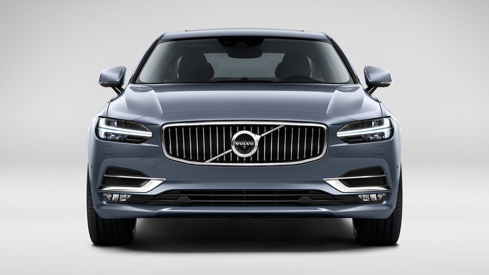 volvos90_firstdrive_gal_2_0.jpg