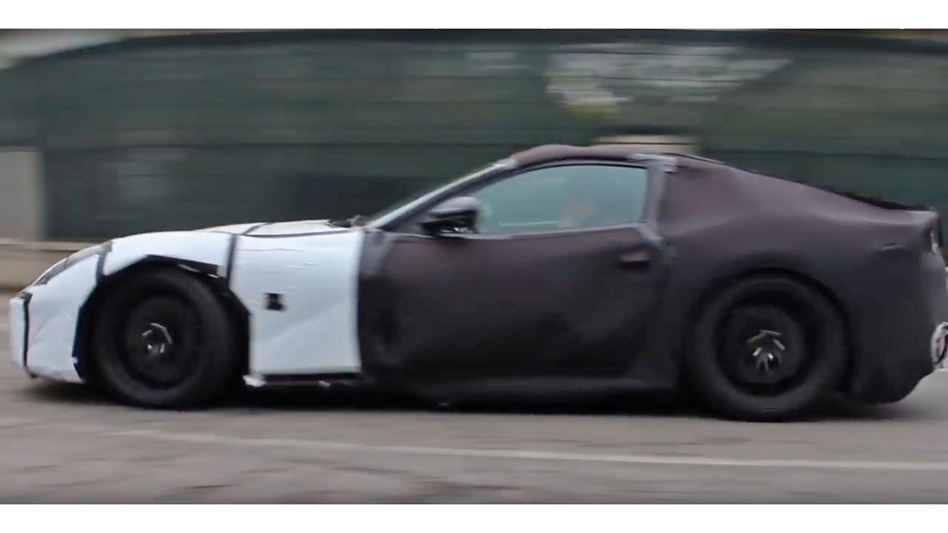 Ferrari F12 Berlinetta Replacement Info Leaks: 800 HP, Larger V12