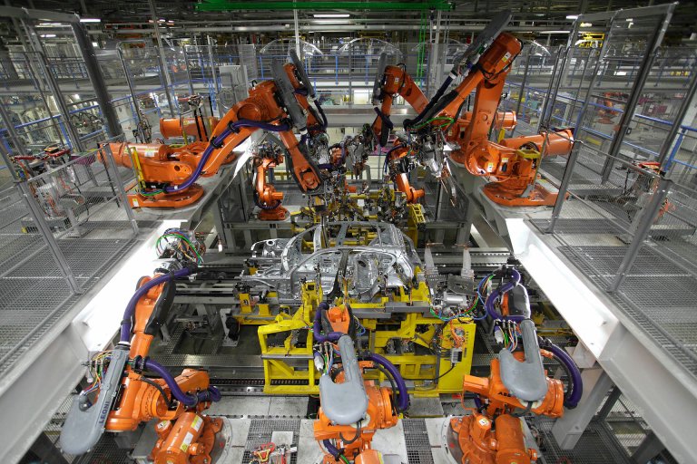 In Spite of Trump, BMW CEO Doubles Down on Plans for Mexico Plant