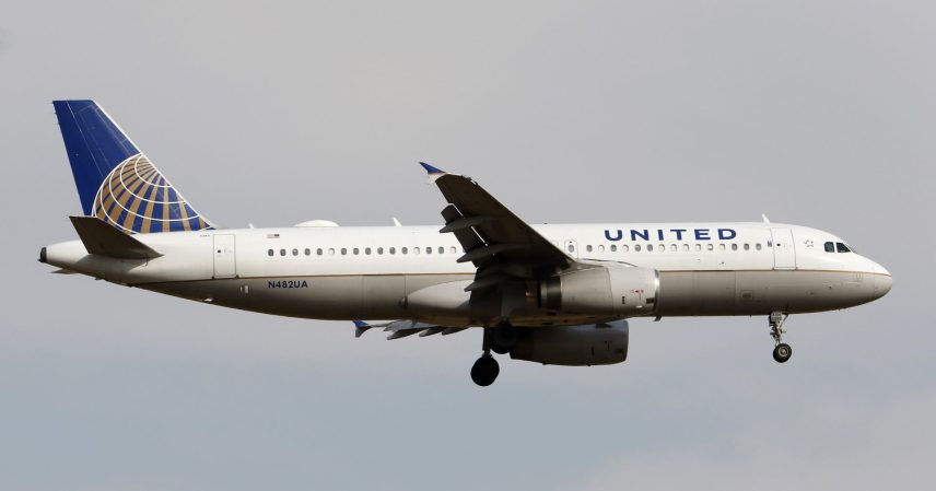 Poop-Smearing Traveler Prompts United Plane to Make Unplanned Stop in Alaska
