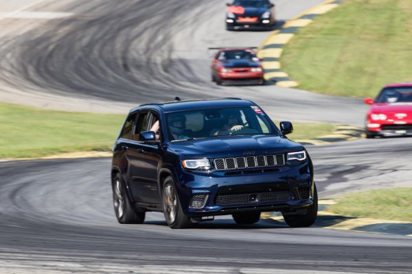 The 2018 Jeep Grand Cherokee Trackhawk Is the Most Hellish Hellcat