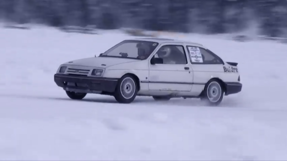 シリカページ Watch a 2JZ-Swapped, 660-HP Ford Sierra Go 175 MPH on Ice