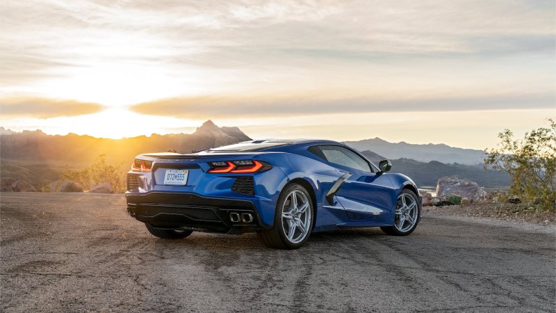 2021 Chevy Corvette C8 Updates: Standard Wireless Apple CarPlay, MagneRide Solo Option