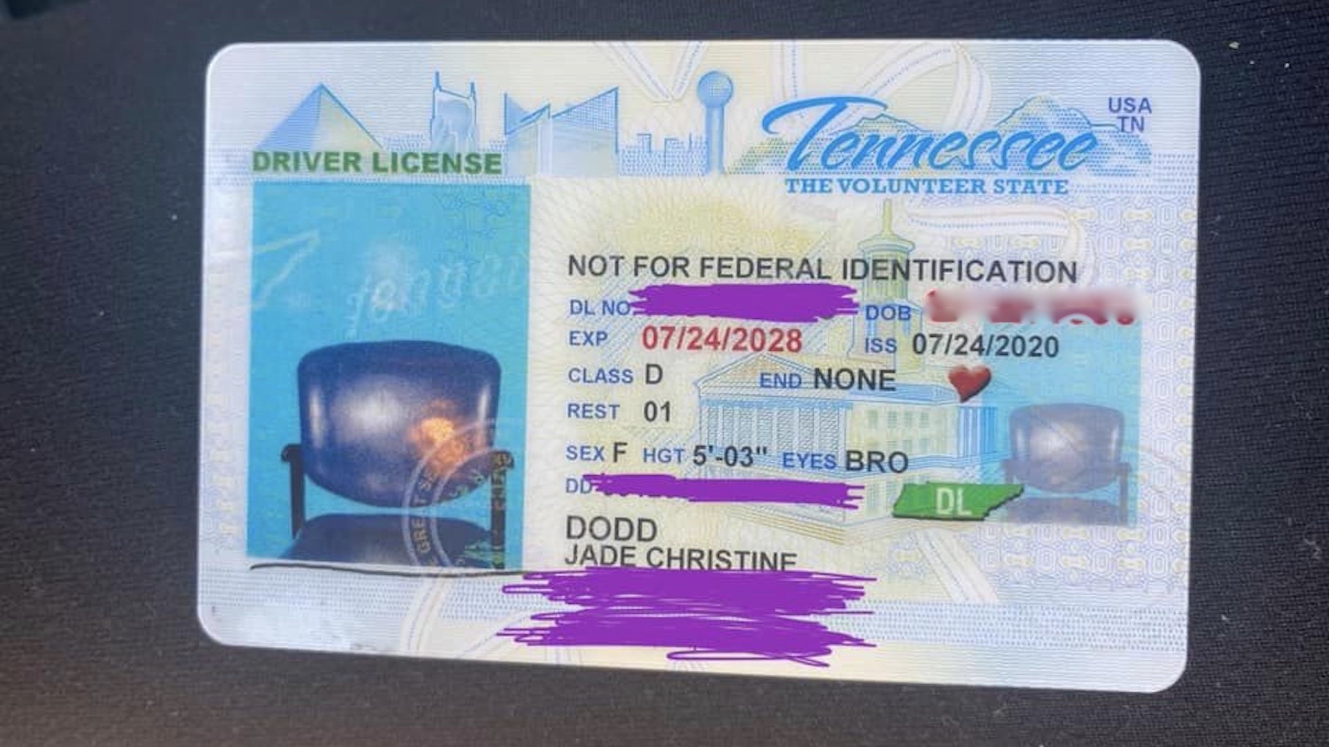 確認₍ᐢ ⁎⃙  ̫ ⁎⃙ ᐢ₎♡ Tennessee DMV Accidentally Switches Woman's Driver's License Photo
