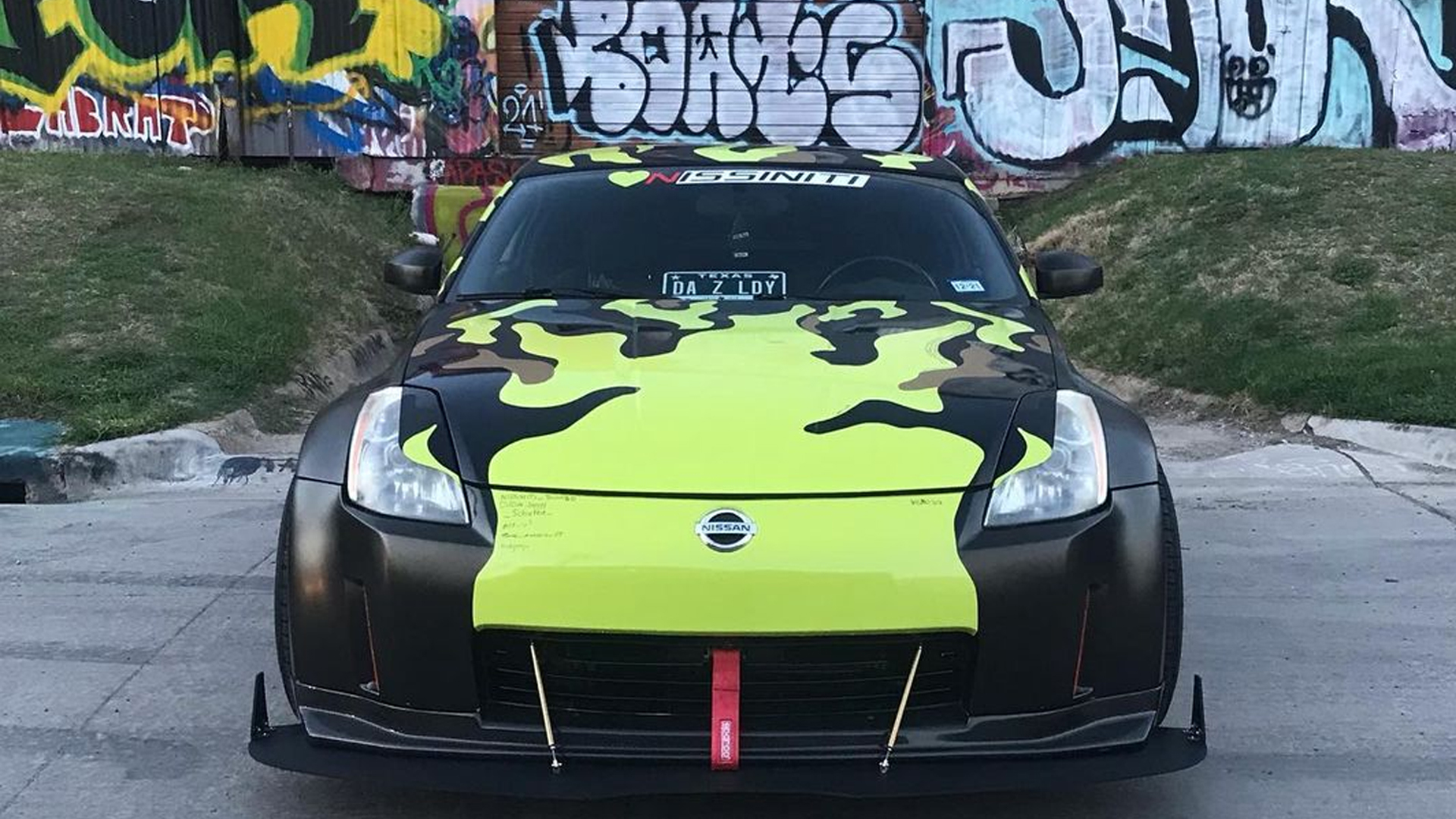 Texas Grandmother Falls In Love With Nissan 350Z, Immediately Buys