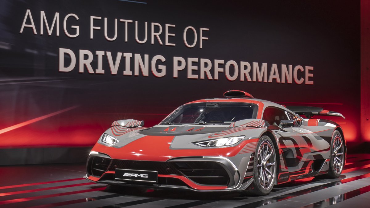 Mercedes-AMG’s New E-Performance Platform Uses F1 Tech So Anyone Can ...