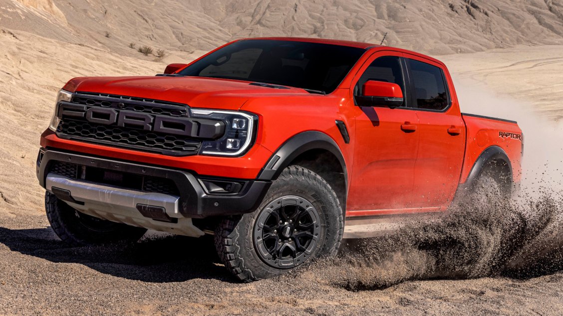 2023 Ford Ranger Raptor: 392-HP V6, 33-Inch Tires, Baja Racer Looks