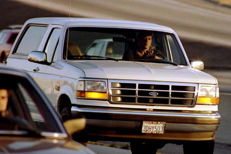message-editor%2F1484074045697-oj-simpson-white-ford-bronco-chase.jpg
