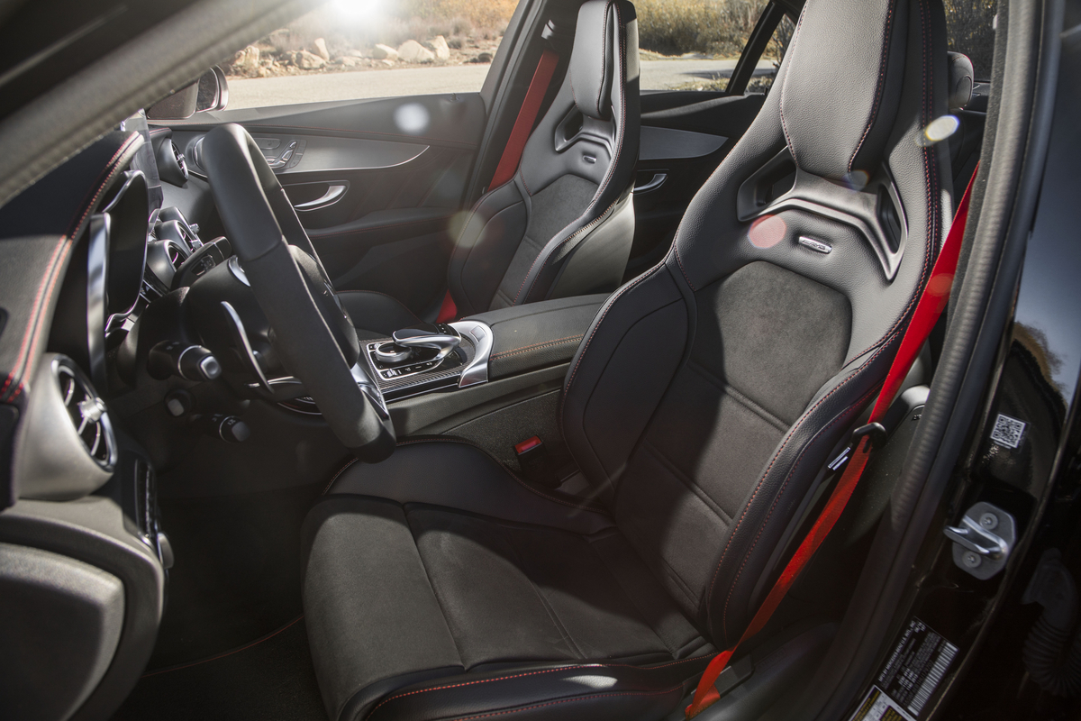 message-editor%2F1485470566485-mercedesamgc43thedriveseats.jpg