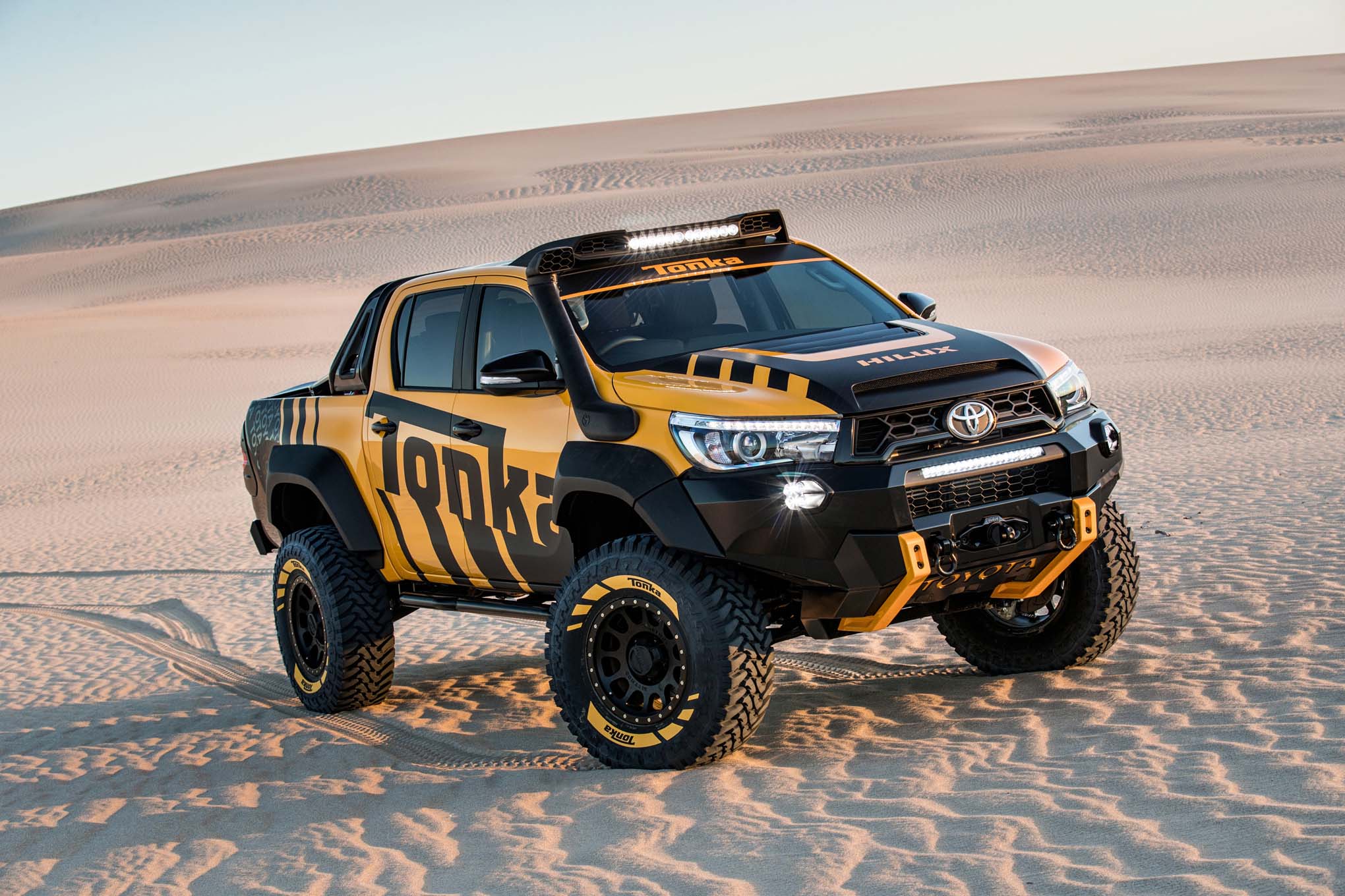message-editor%2F1490891546593-2017-toyota-hilux-tonka-concept-front-three-quarter-05.jpg