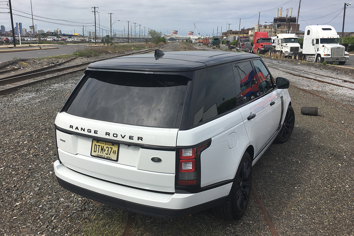 message-editor%2F1494880479811-land-rover-range-rover-ss-united-states-rear.jpg