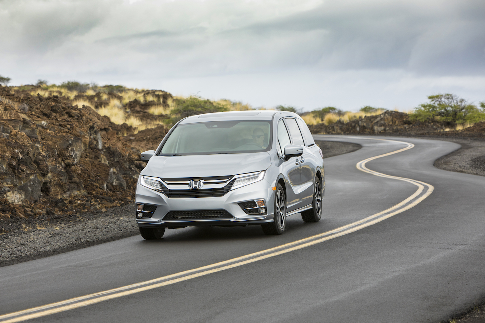 message-editor%2F1495121349709-2018_honda_odyssey_138.jpg
