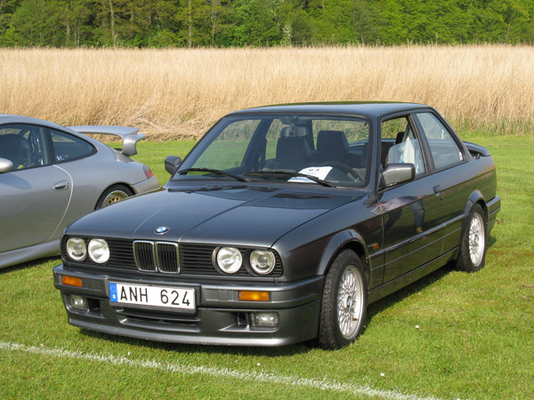 BMW 320is