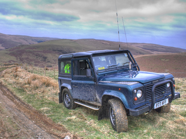 Land Rover Defender 90