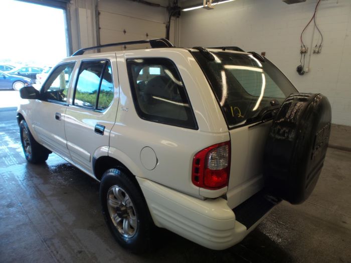 2000 Isuzu Rodeo S : The Drive's Daily Mileage Champion