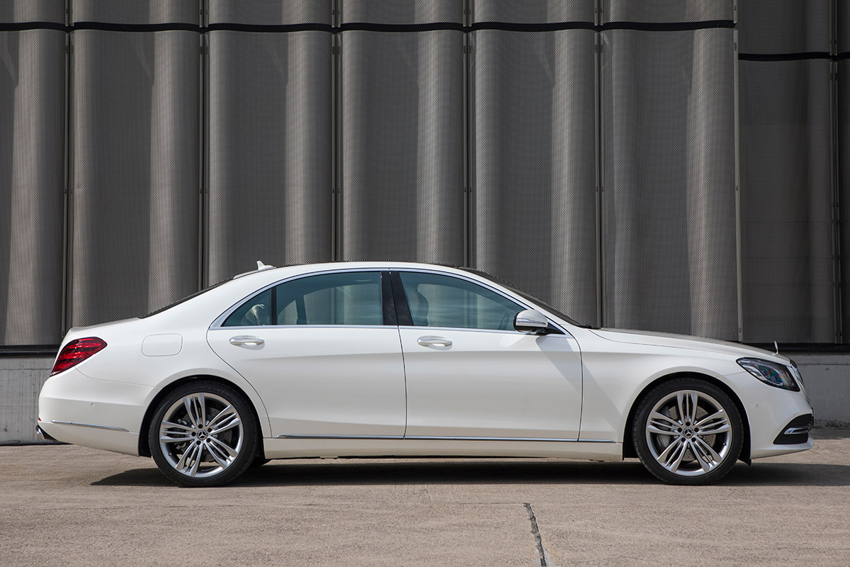 message-editor%2F1500496376334-mercedes-benz-s-class-first-drive-6.jpg