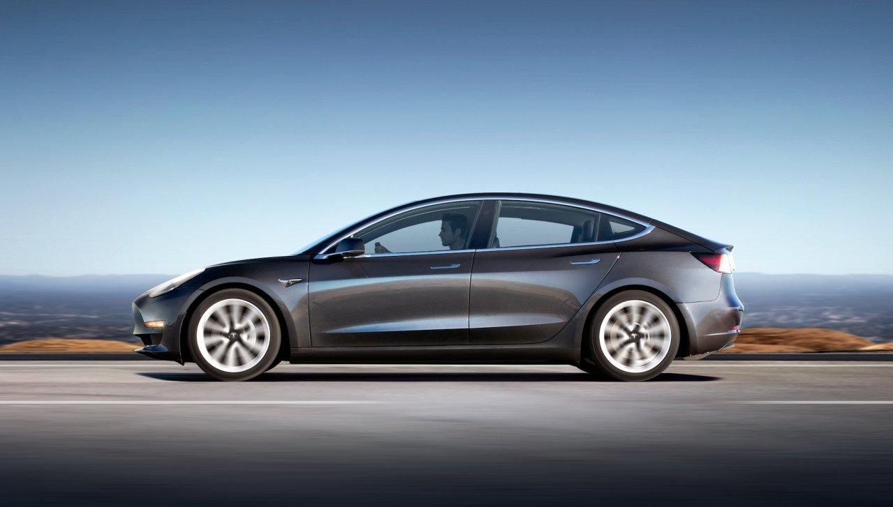 message-editor%2F1501779125748-teslamodel3gallery.png