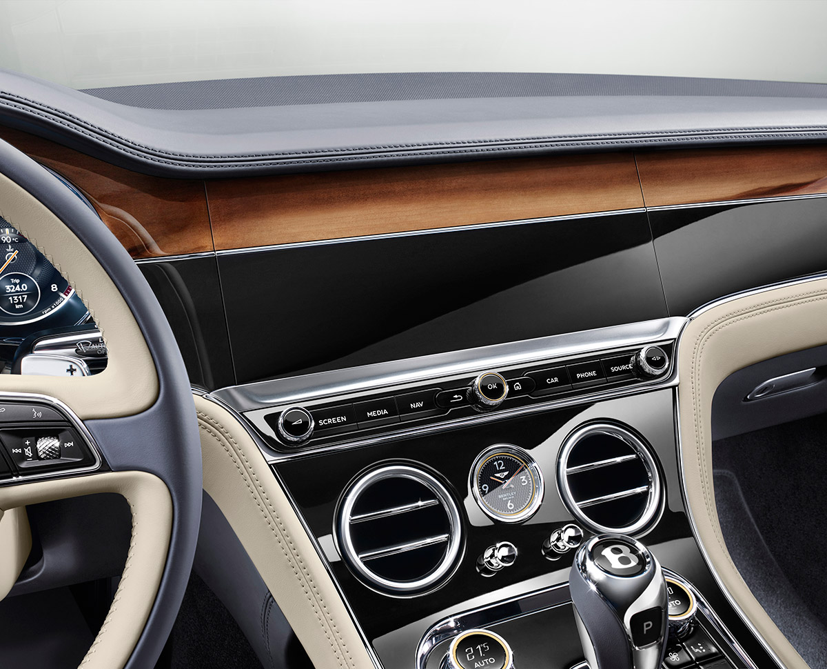 message-editor%2F1504010870065-bentley-continental-gt-interior-11.jpg