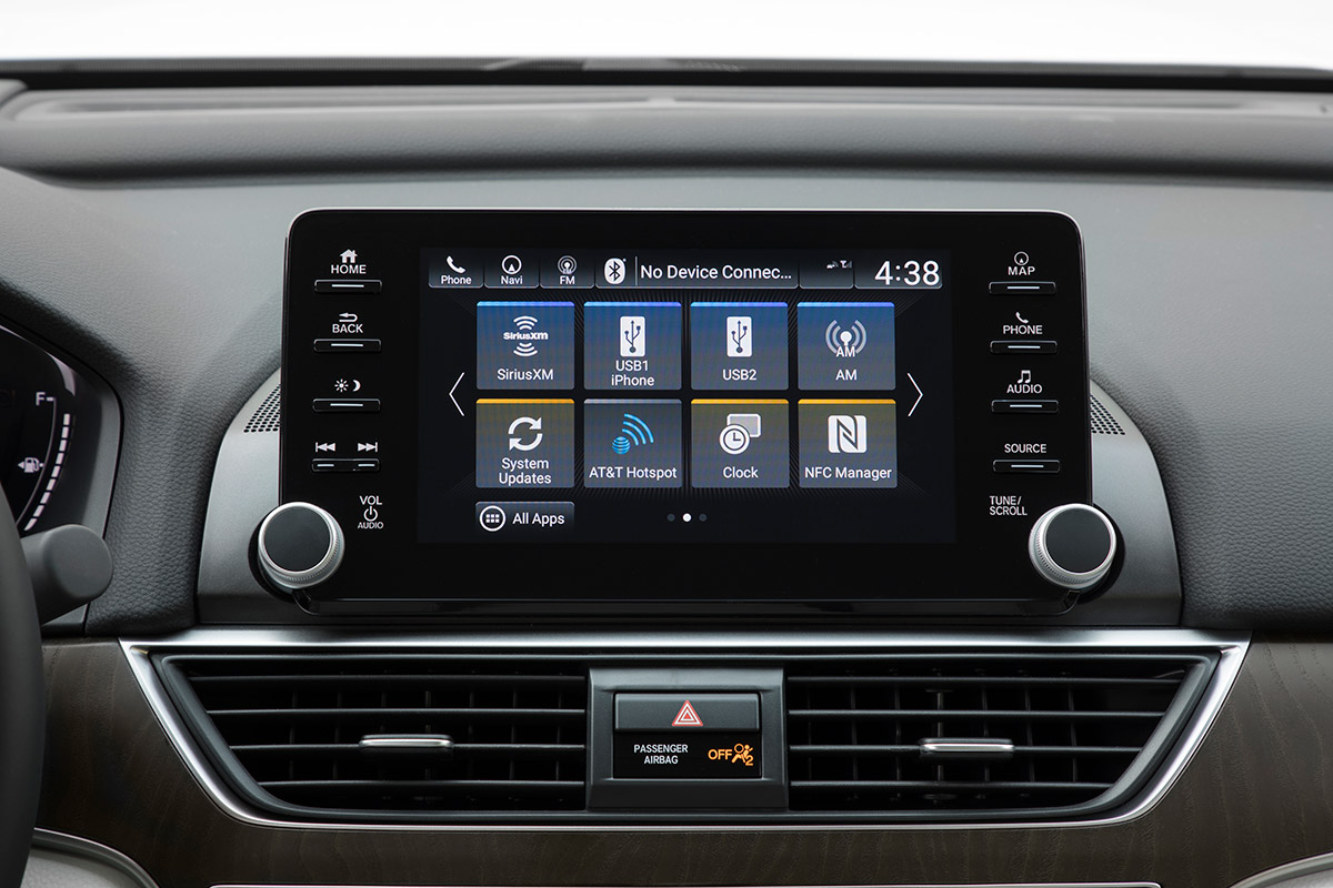 message-editor%2F1506980636578-2018-honda-accord-touring-2.0t-nav-3.jpg