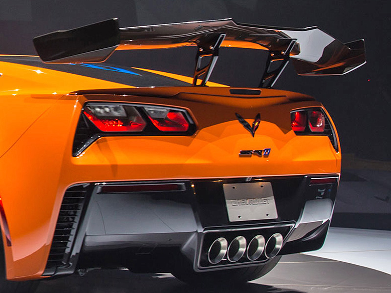 message-editor%2F1513801178257-corvette-zr1-wing.jpg