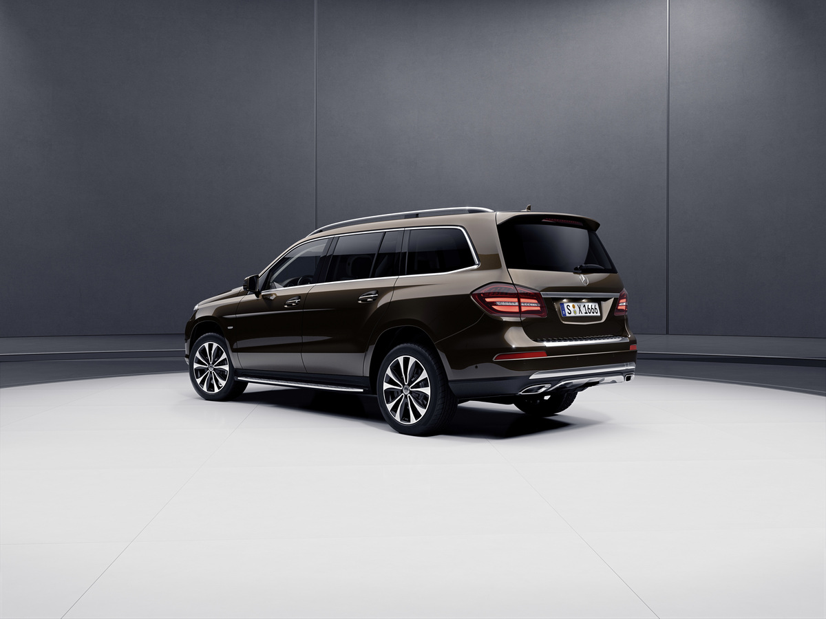 message-editor%2F1515526893702-mercedes-benzgls4504maticgrandedition1-1200x900.jpg