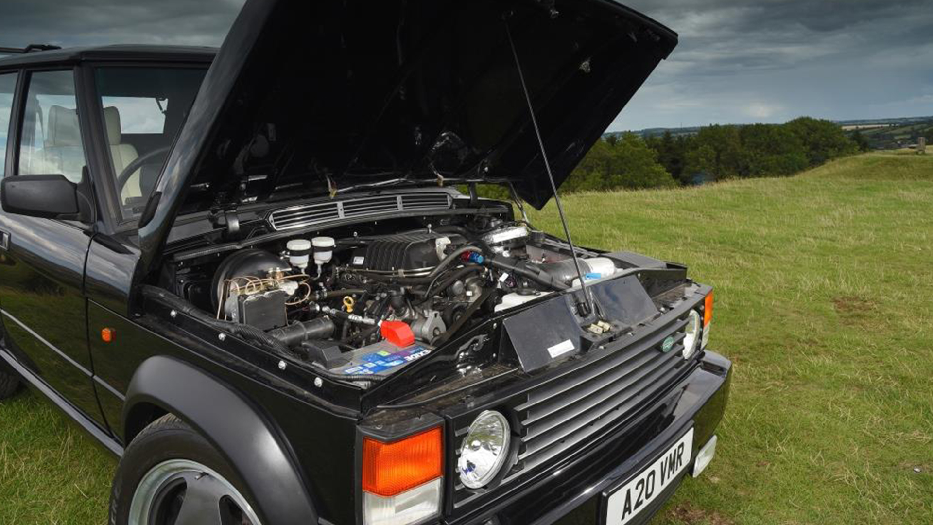 message-editor%2F1516318386772-range-rover-chieftain-10.jpg