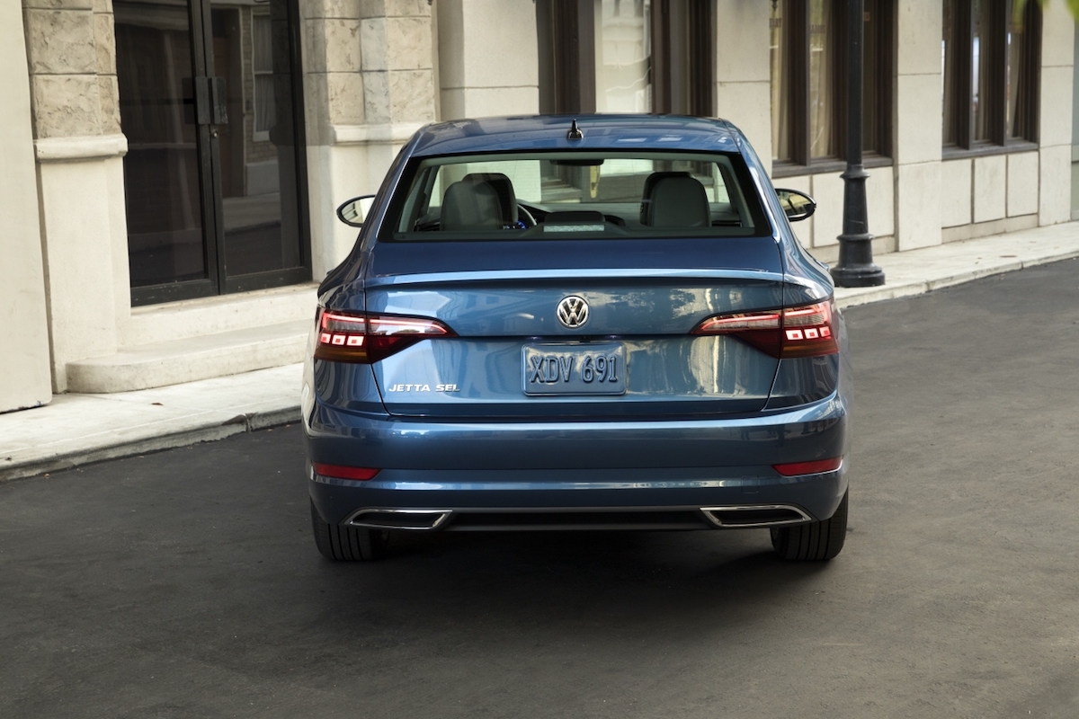message-editor%2F1522966884267-2019_jetta-small-8080.jpg