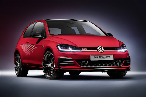 message-editor%2F1525964728084-golf_gti_tcr_concept-large-8269.jpg