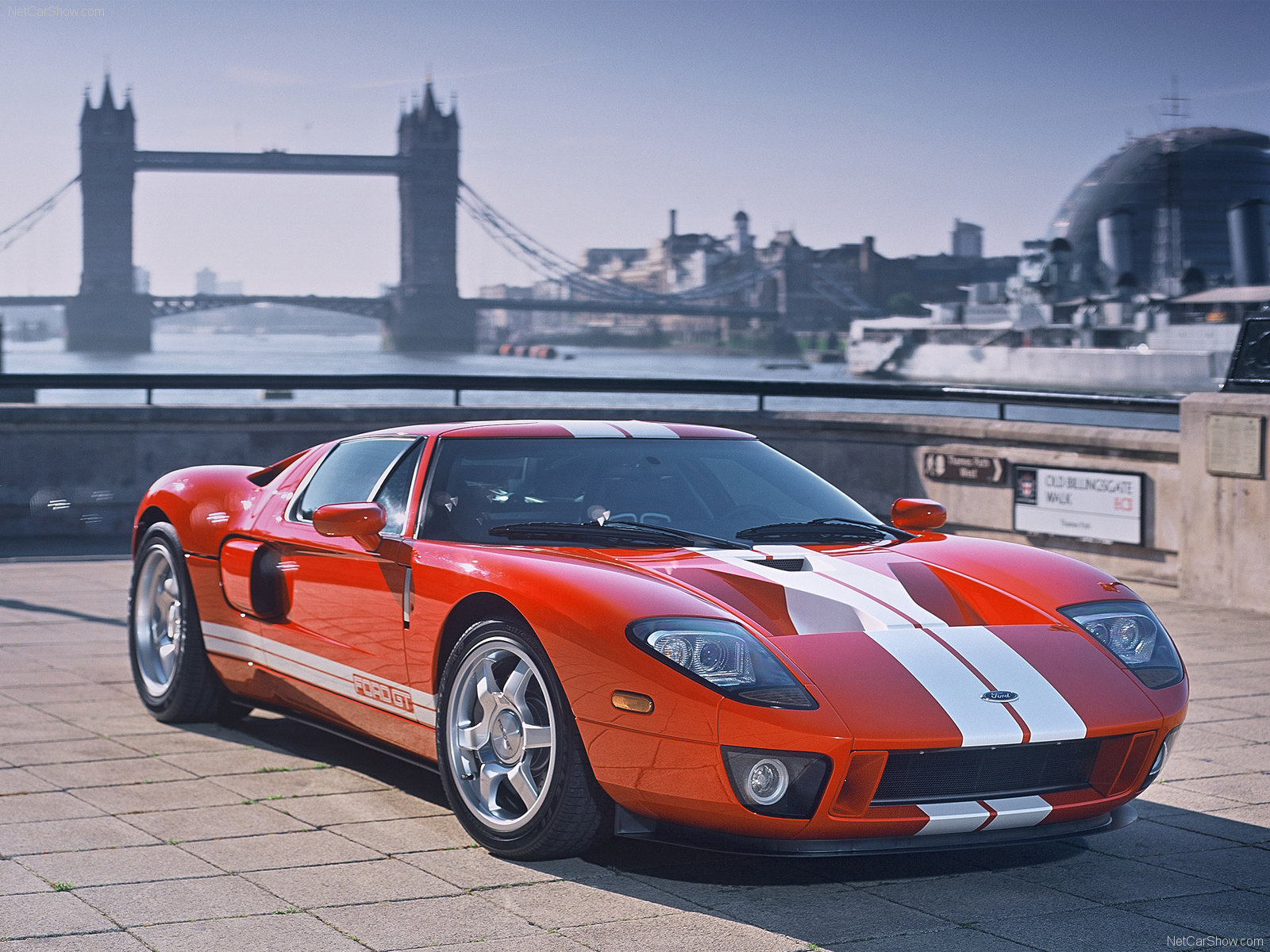 message-editor%2F1528092091511-ford-gt-2005-1600-02.jpg