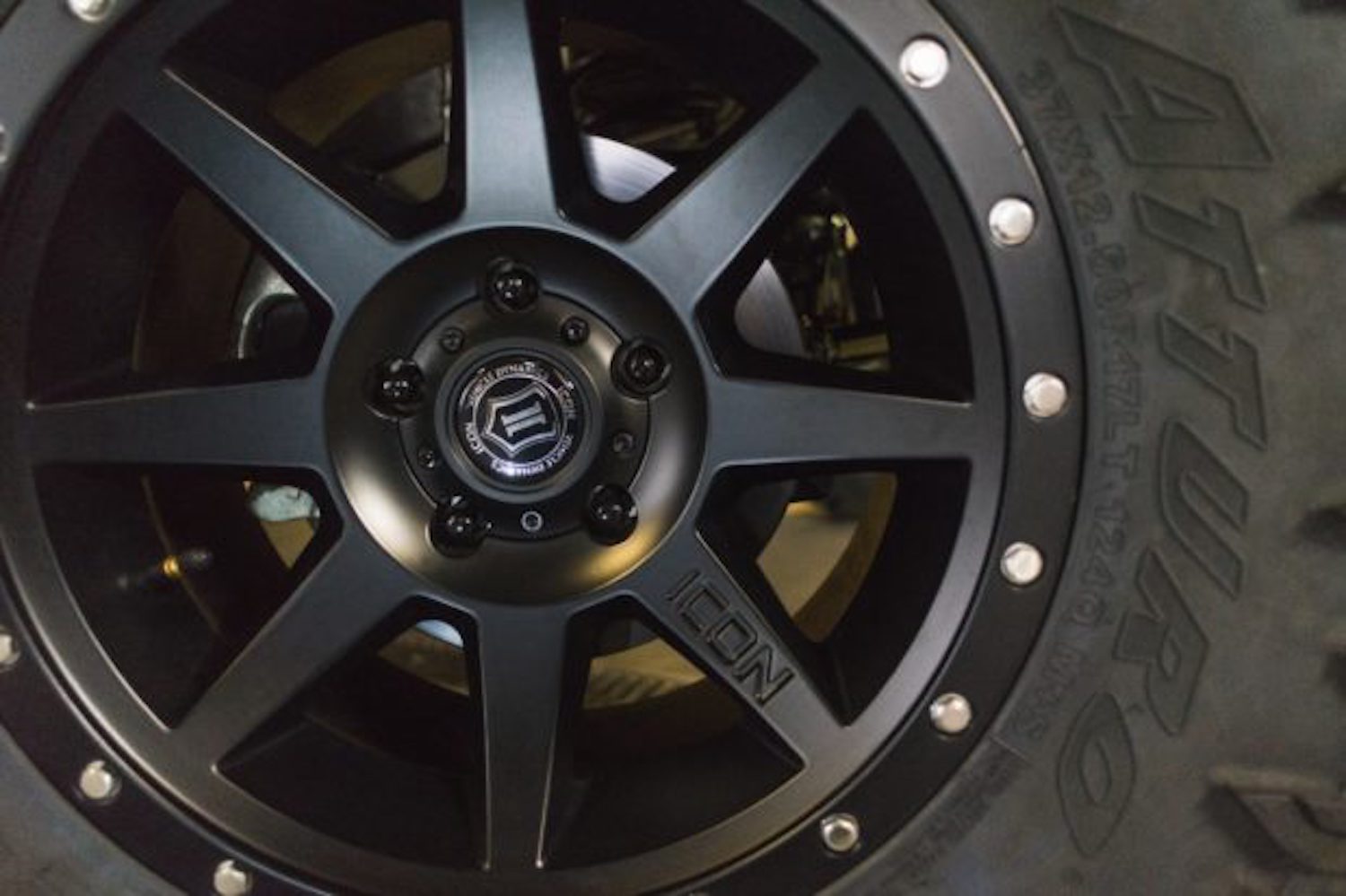 message-editor%2F1529509553650-2015_jeep_wrangler_1528911045d9d4c2f636f0icon-wheels-620x413.jpg
