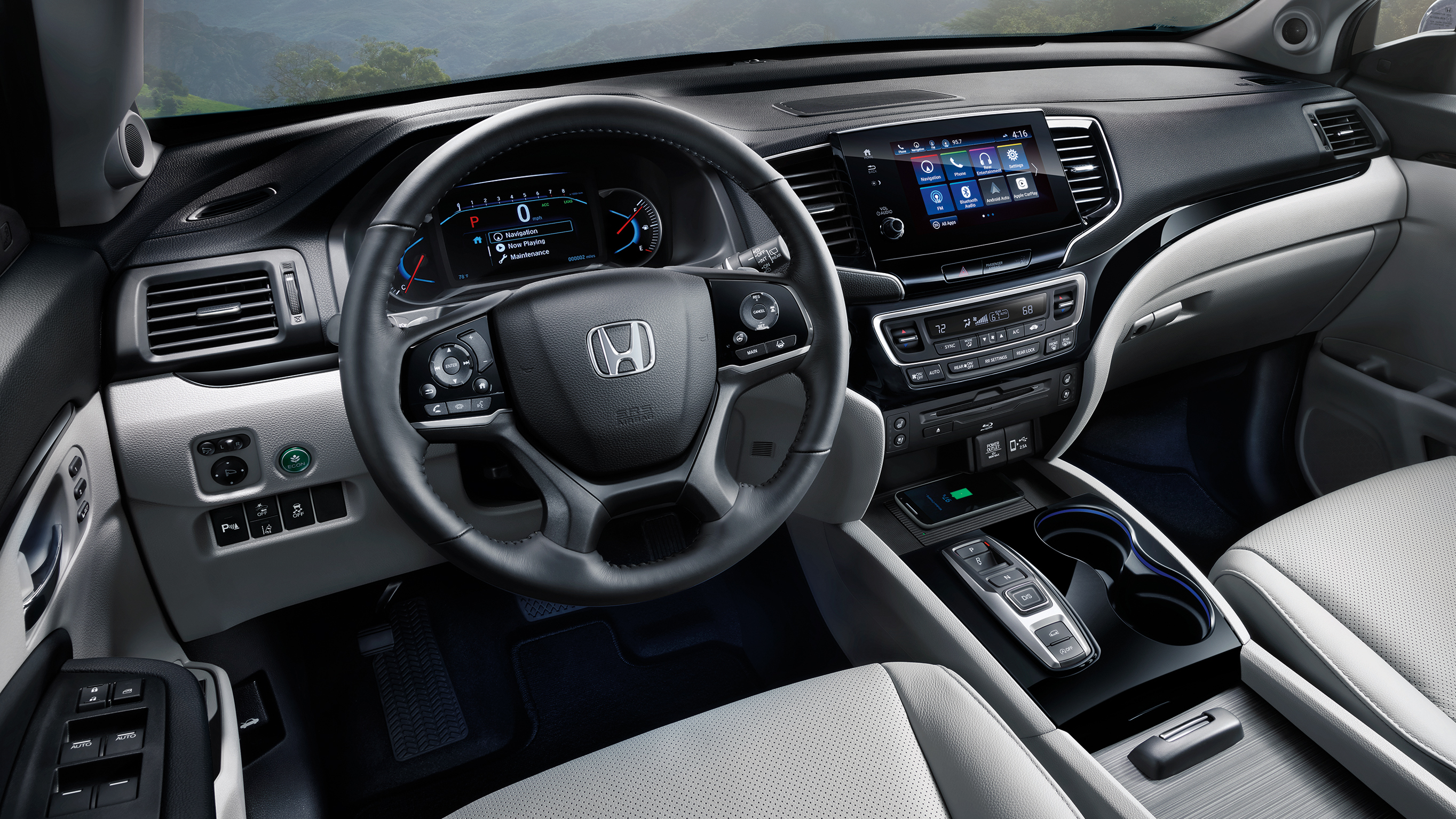 message-editor%2F1530236010716-2019_honda_pilot_interior.jpg