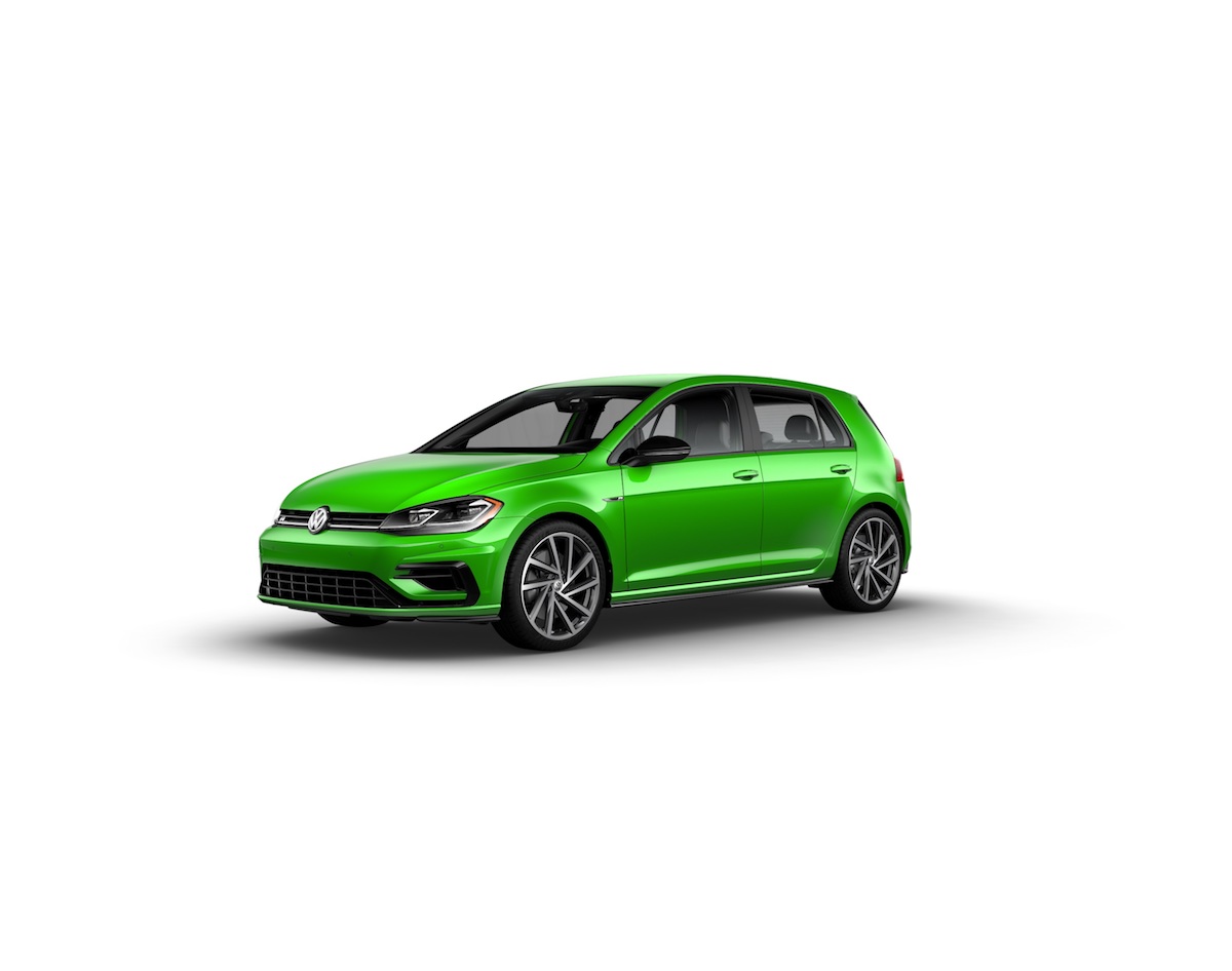 message-editor%2F1534365133842-2019_golf_r_cliff_green-large-8638.jpg