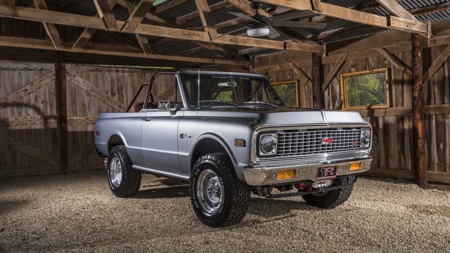 message-editor%2F1540934409221-ringbrothers-1971-k5-chevy-blazer-6.jpg